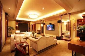 Wuhu Shenghui Western Fortune Hotel Екстериор снимка
